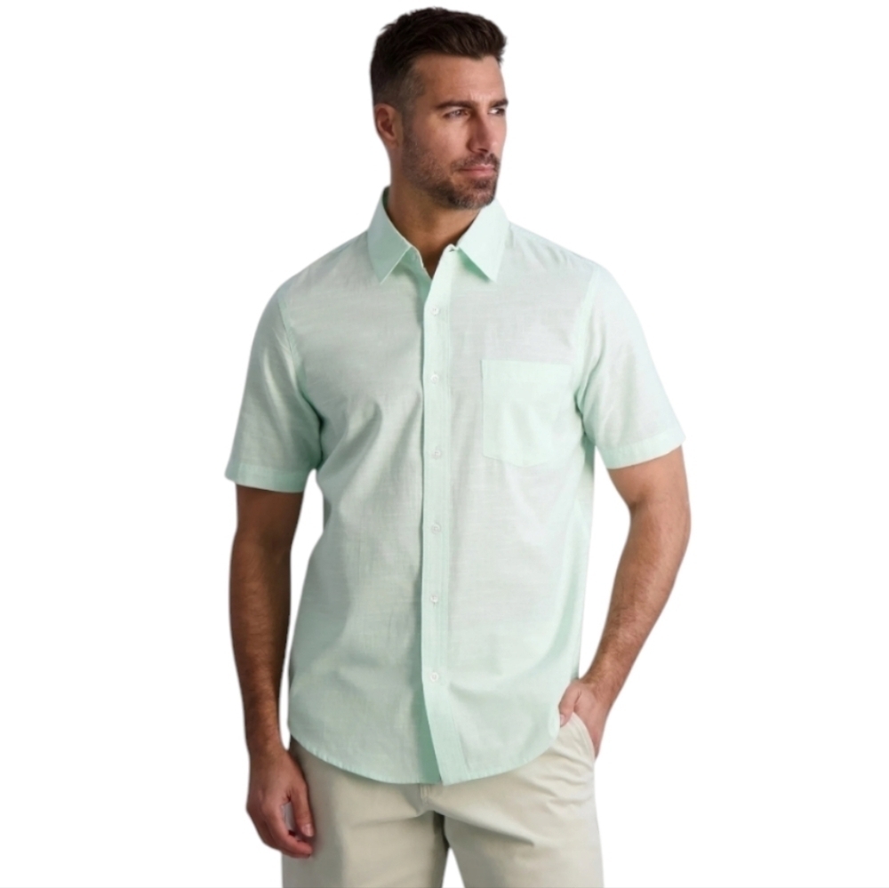 Chaps Men's Short Sleeve Coastland Wash Chambray Button Up Shirt